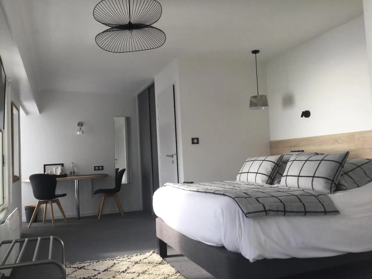 Logis Hotel De La Pointe Du Cap Coz Fouesnant